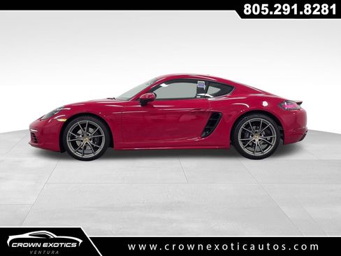 Used 2024 Porsche 718 Cayman RWD image 4