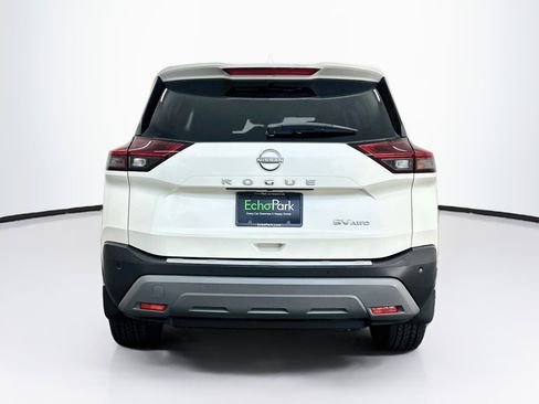 Used 2023 Nissan Rogue SV AWD/4WD image 7