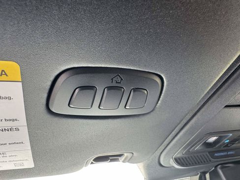 Used 2021 Ford Bronco Outer Banks AWD/4WD image 38