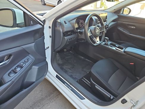 Used 2024 Nissan Sentra SV w/ All-Weather Package FWD image 2