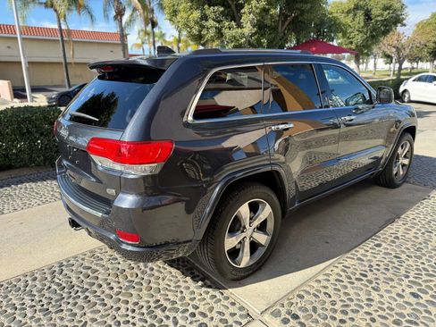 Used 2016 Jeep Grand Cherokee Overland image 5