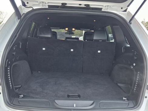 Used 2021 Jeep Grand Cherokee Laredo X image 29