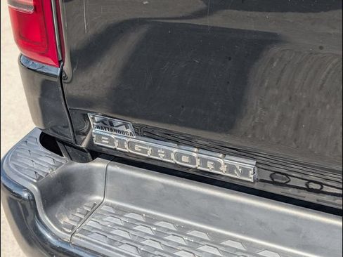 Used 2021 RAM 1500 Big Horn AWD/4WD image 17