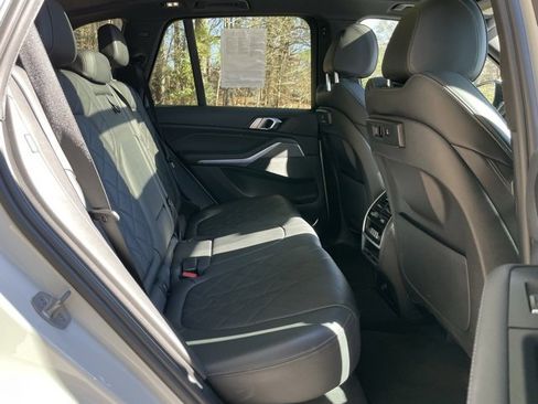 Used 2023 BMW X5 sDrive40i w/ M Sport Package image 18
