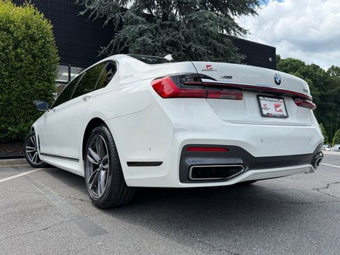 Used 2021 BMW 750i xDrive w/ M Sport Package AWD/4WD image 20