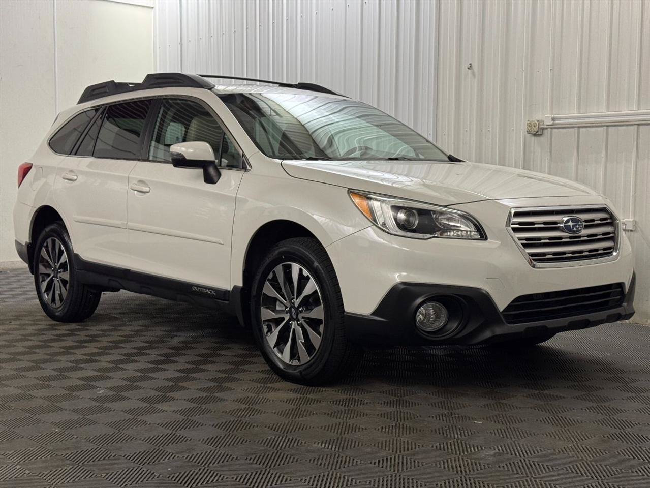 Used 2017 Subaru Outback 2.5i Limited AWD/4WD image 26