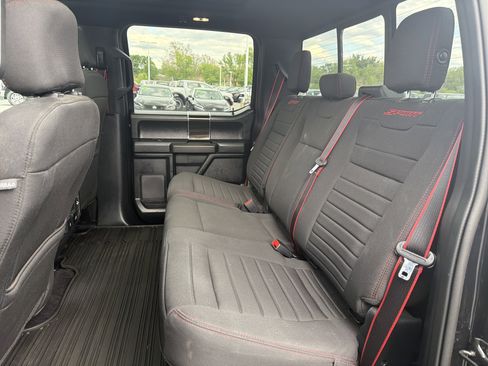 Used 2019 Ford F150 XLT w/ Equipment Group 302A Luxury AWD/4WD image 13