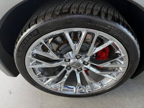 Used 2016 Chevrolet Corvette Z06 Coupe w/ 3LZ w/ 3LZ Preferred Equipment Group RWD image 43
