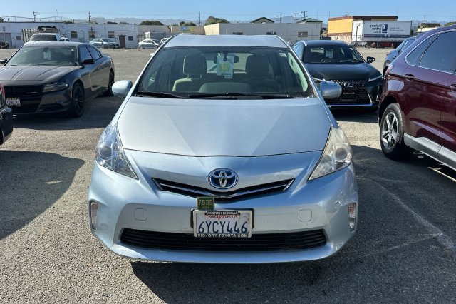 Used 2013 Toyota Prius V Three FWD image 3
