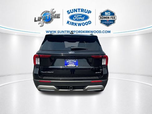 Used 2025 Ford Explorer Platinum w/ LUX Leather Package AWD/4WD image 4