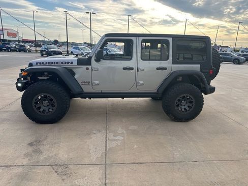 Used 2018 Jeep Wrangler Unlimited Rubicon image 26