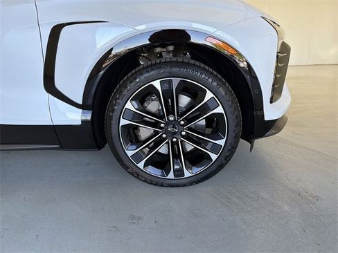 New 2026 Chevrolet Blazer EV SS image 14