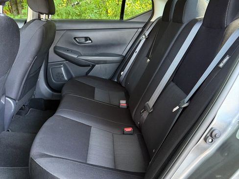 Used 2024 Nissan Sentra SV image 8