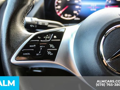 Used 2025 Mercedes-Benz GLA 250 image 25