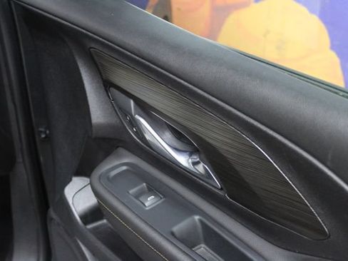 Used 2020 GMC Terrain SLT FWD image 11