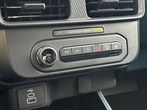 New 2026 Ford Maverick XL w/ Equipment Group 101A image 18