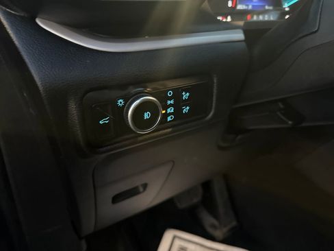 Used 2023 Ford Explorer XLT w/ Equipment Group 202A image 30