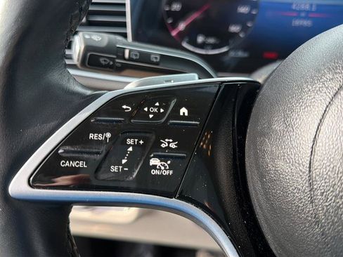 Used 2024 Mercedes-Benz GLS 450 4MATIC image 25