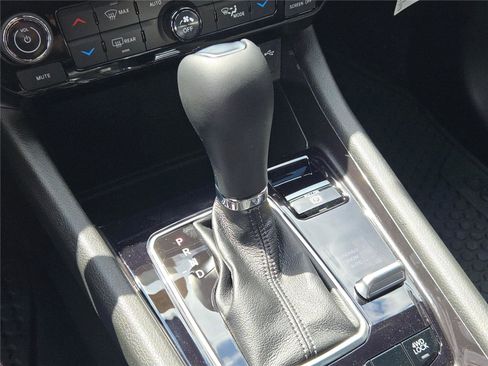 New 2025 Jeep Compass Latitude w/ Convenience Group image 23