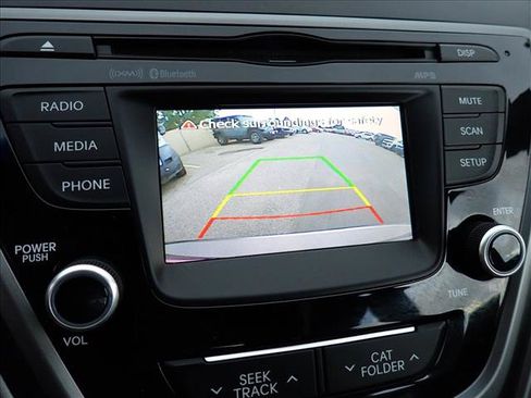 Used 2014 Hyundai Elantra Limited FWD image 19