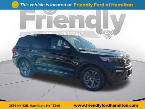 Used 2021 Ford Explorer XLT w/ Equipment Group 202A image 13