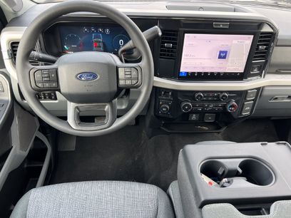 New 2027 Ford F350 XLT w/ XLT Premium Package