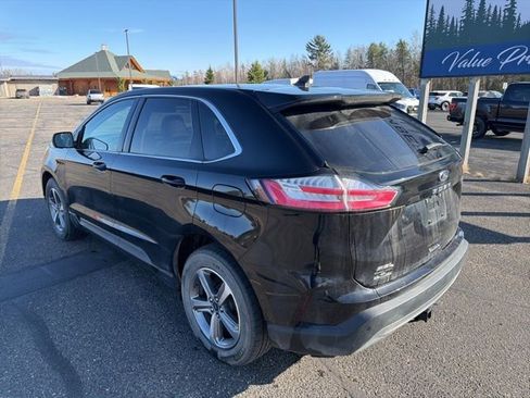 Used 2021 Ford Edge SEL w/ Convenience Package AWD/4WD image 3