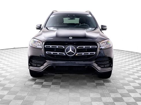 Used 2022 Mercedes-Benz GLS 450 4MATIC w/ AMG Line Exterior image 10