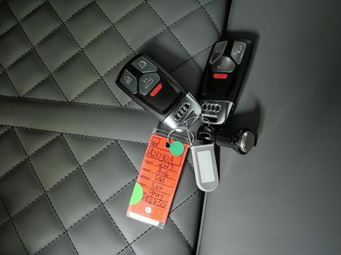 Used 2023 Audi SQ5 Premium Plus image 26