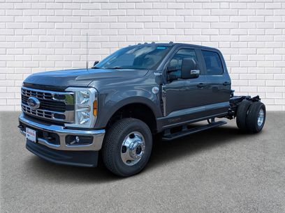 New 2026 Ford F350 XL w/ XL Chrome Package