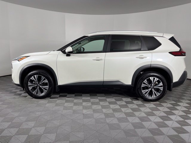 Used 2023 Nissan Rogue SV w/ SV Premium B Package FWD image 7