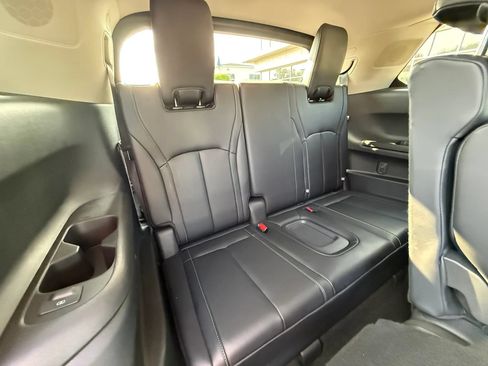 Used 2023 INFINITI QX60 Luxe w/ Cargo Package AWD/4WD image 20