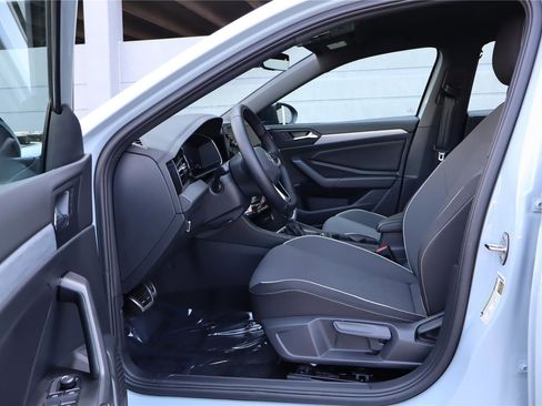 Used 2025 Volkswagen Jetta Sport FWD image 12
