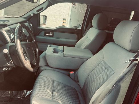 Used 2014 Ford F150 XLT w/ Equipment Group 302A Luxury AWD/4WD image 20