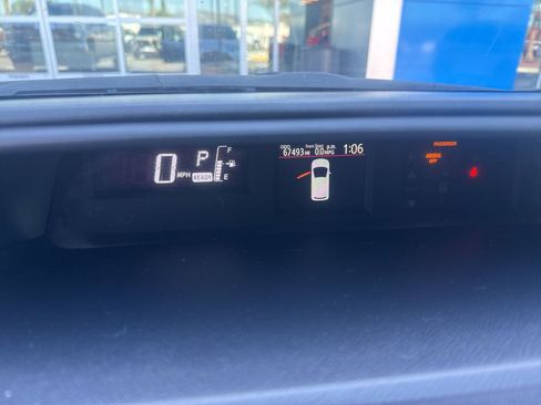 Used 2015 Toyota Prius C Two image 10