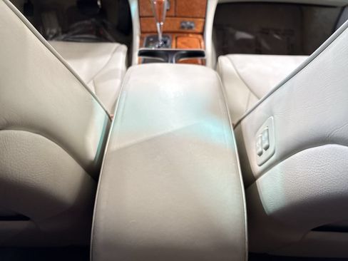 Used 2003 Lexus LS 430 RWD image 19