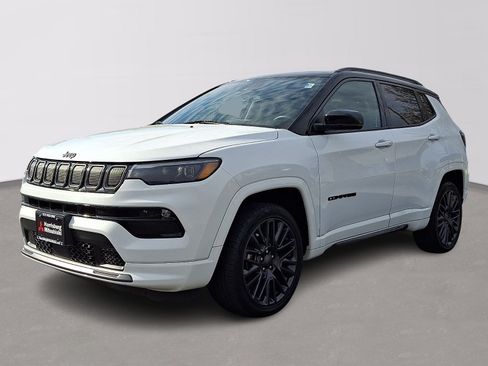 Used 2022 Jeep Compass High Altitude AWD/4WD image 3