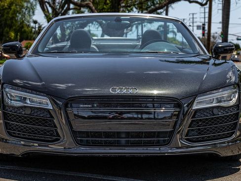 Used 2014 Audi R8 V10 w/ Full Leather Package AWD/4WD image 13