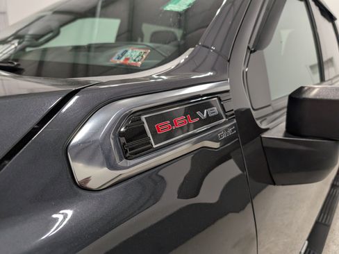 Used 2020 GMC Sierra 2500 AT4 w/ AT4 Premium Package AWD/4WD image 10