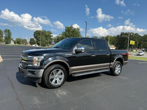 Used 2019 Ford F150 Lariat w/ Equipment Group 502A Luxury AWD/4WD image 4