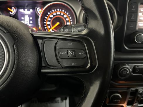 Used 2018 Jeep Wrangler Unlimited Sport S image 56