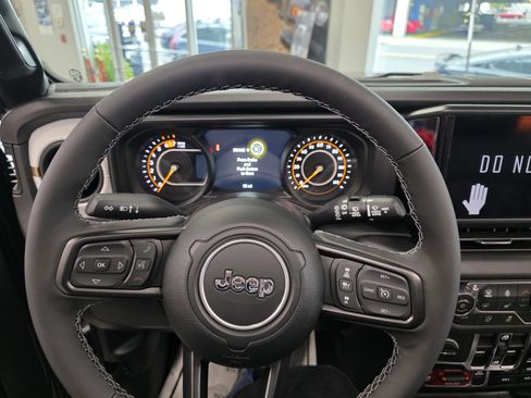 New 2025 Jeep Wrangler Unlimited Sport image 12