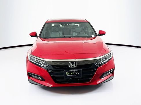 Used 2019 Honda Accord Sport image 2