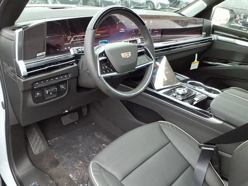 New 2026 Cadillac Escalade Sport image 3