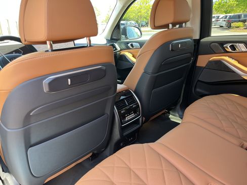 New 2026 BMW X7 xDrive40i AWD/4WD image 20