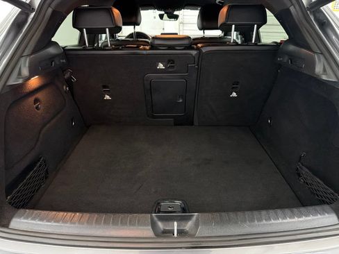 Certified 2018 Mercedes-Benz GLA 250 4MATIC image 23