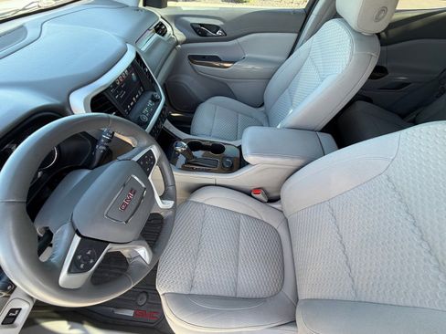 Used 2019 GMC Acadia SLE w/ Driver Alert Package I FWD image 16