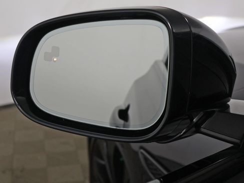 Used 2024 Jaguar XF R-Dynamic SE AWD/4WD image 36