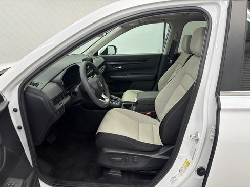 Used 2024 Honda CR-V EX image 9