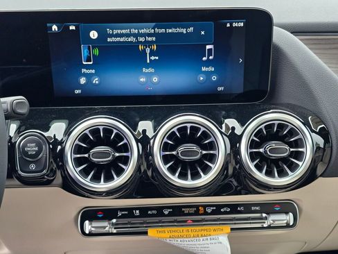 New 2026 Mercedes-Benz GLA 250 4MATIC image 15